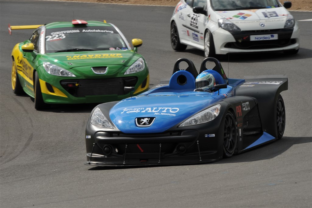 Lørdag den 13. maj åbner sæsonen på Ring Djursland med Danish Endurance Championship. Og der er med de seneste reglementsændringer lagt op til tæt race.
(Foto: Morten Alstrup)